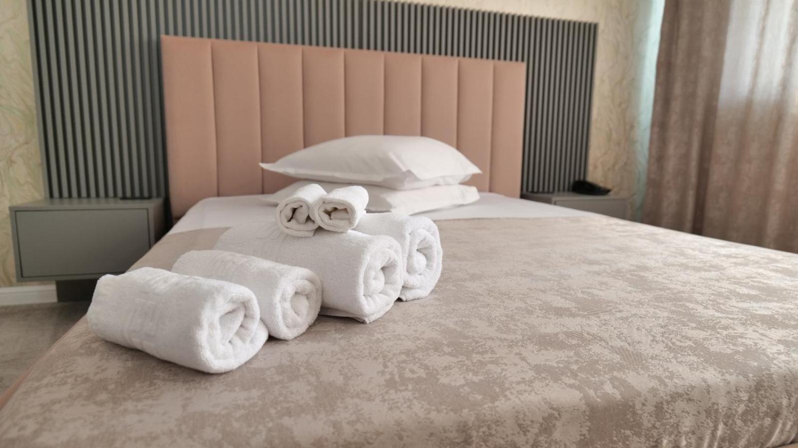 Hotel Parc كرايوفا المظهر الخارجي الصورة