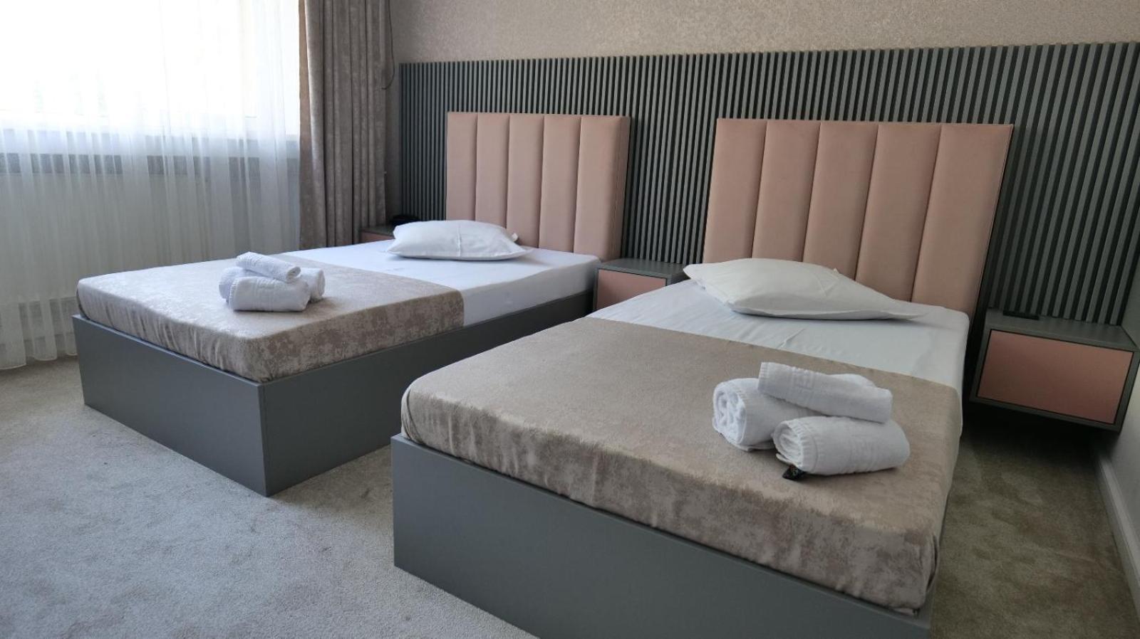 Hotel Parc كرايوفا المظهر الخارجي الصورة